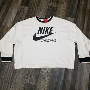 Nike Women’s Sweater Crop Top Spellout Sz XL Swoosh Vintage Crop Short White